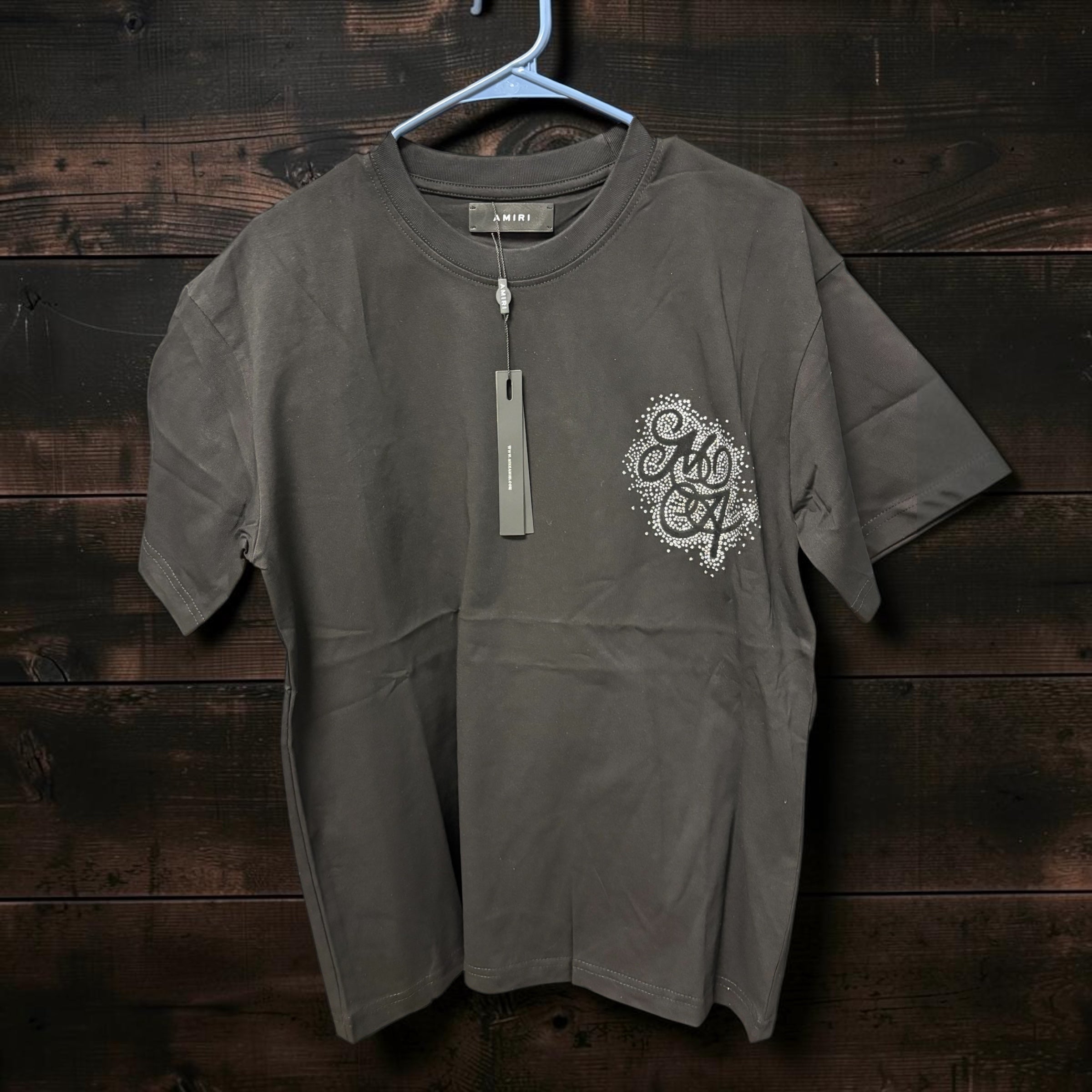 Amiri tee